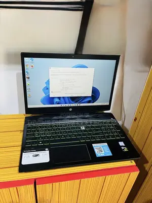 Laptop HP Pavilion 15 16GB Intel Core i5 HDD+SSD 500GB
