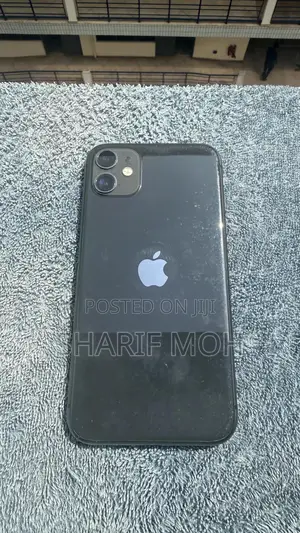 Apple iPhone 11 64 GB Black