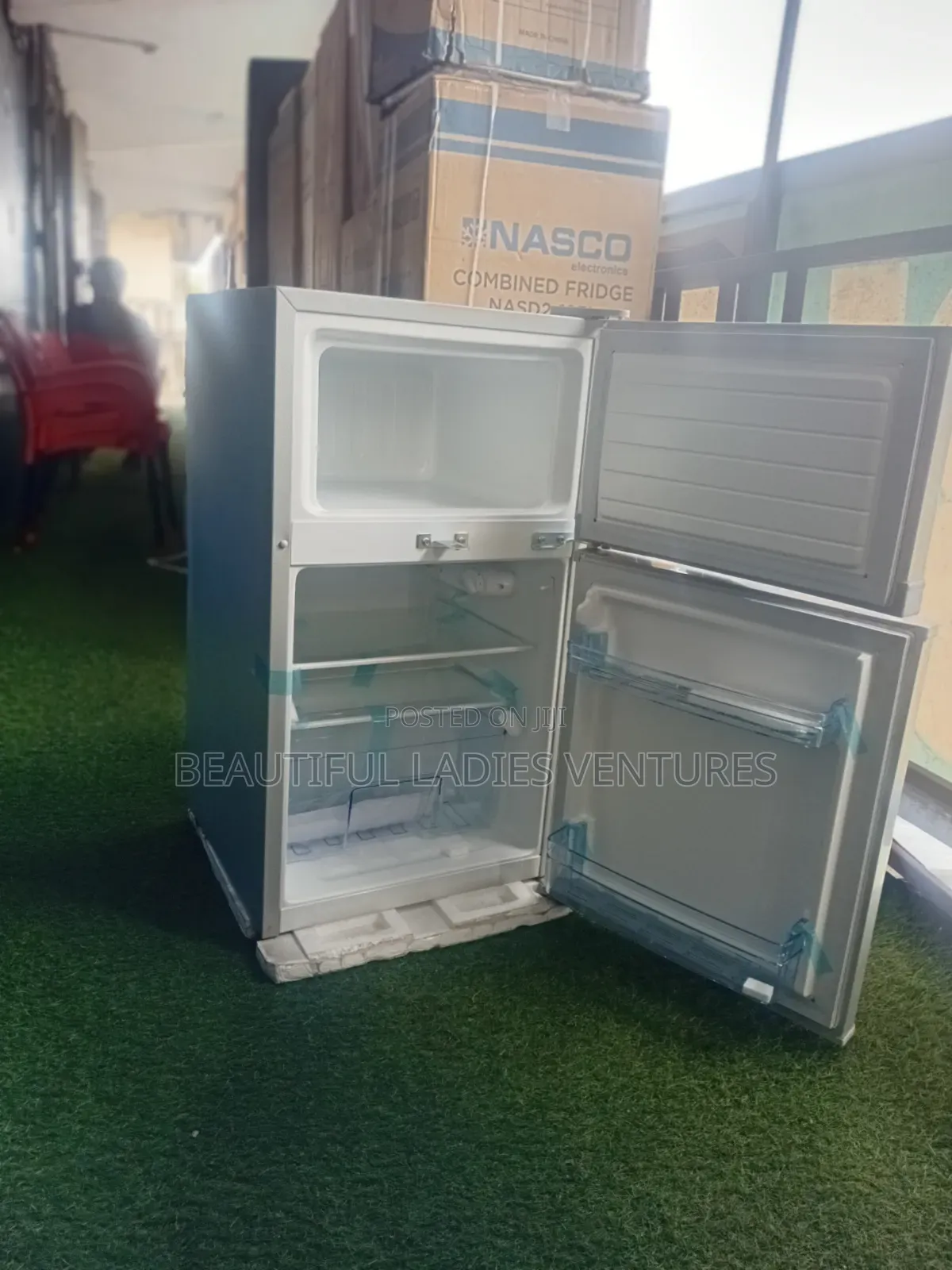 Westpool Mini Family Refrigerator