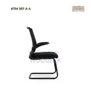 Modern Mesh Visitor/Conference Chair With Cantilever Base