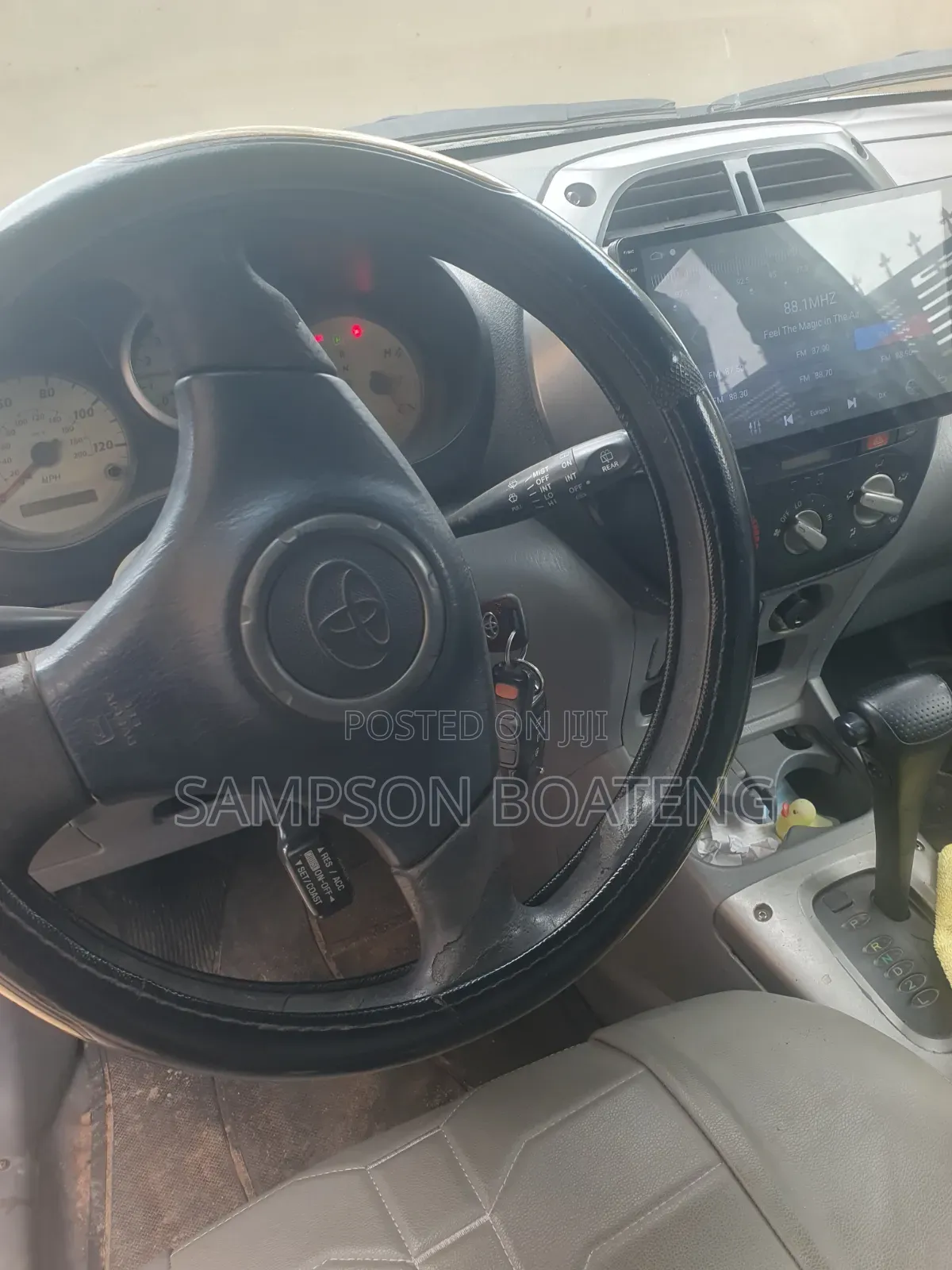 Toyota RAV4 2002 Gray