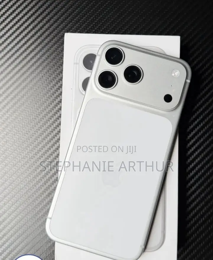 New Apple iPhone 17 Pro Max 256 GB White