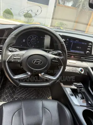 Hyundai Elantra 2021 Blue