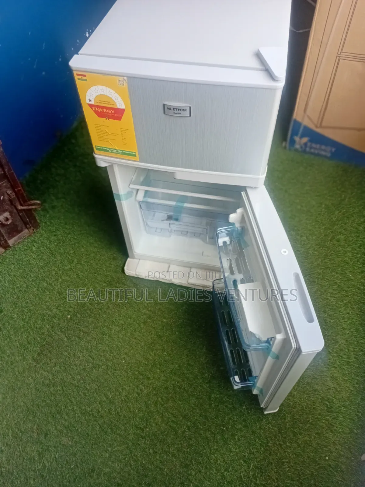 Westpool Top Freezer Family Fridge