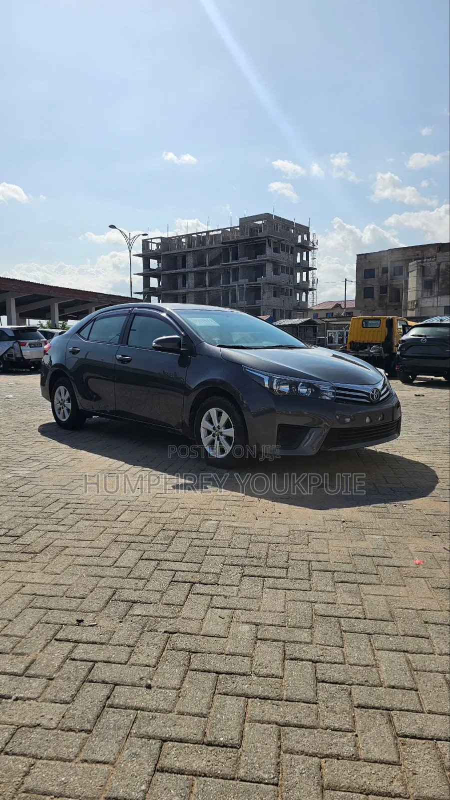Toyota Corolla Altis 2016 Silver