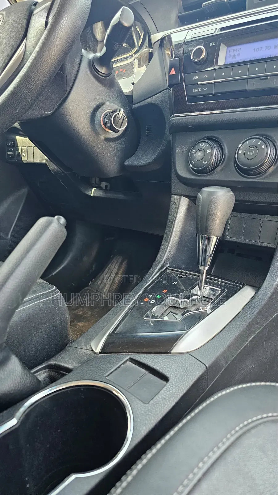 Toyota Corolla Altis 2016 Silver