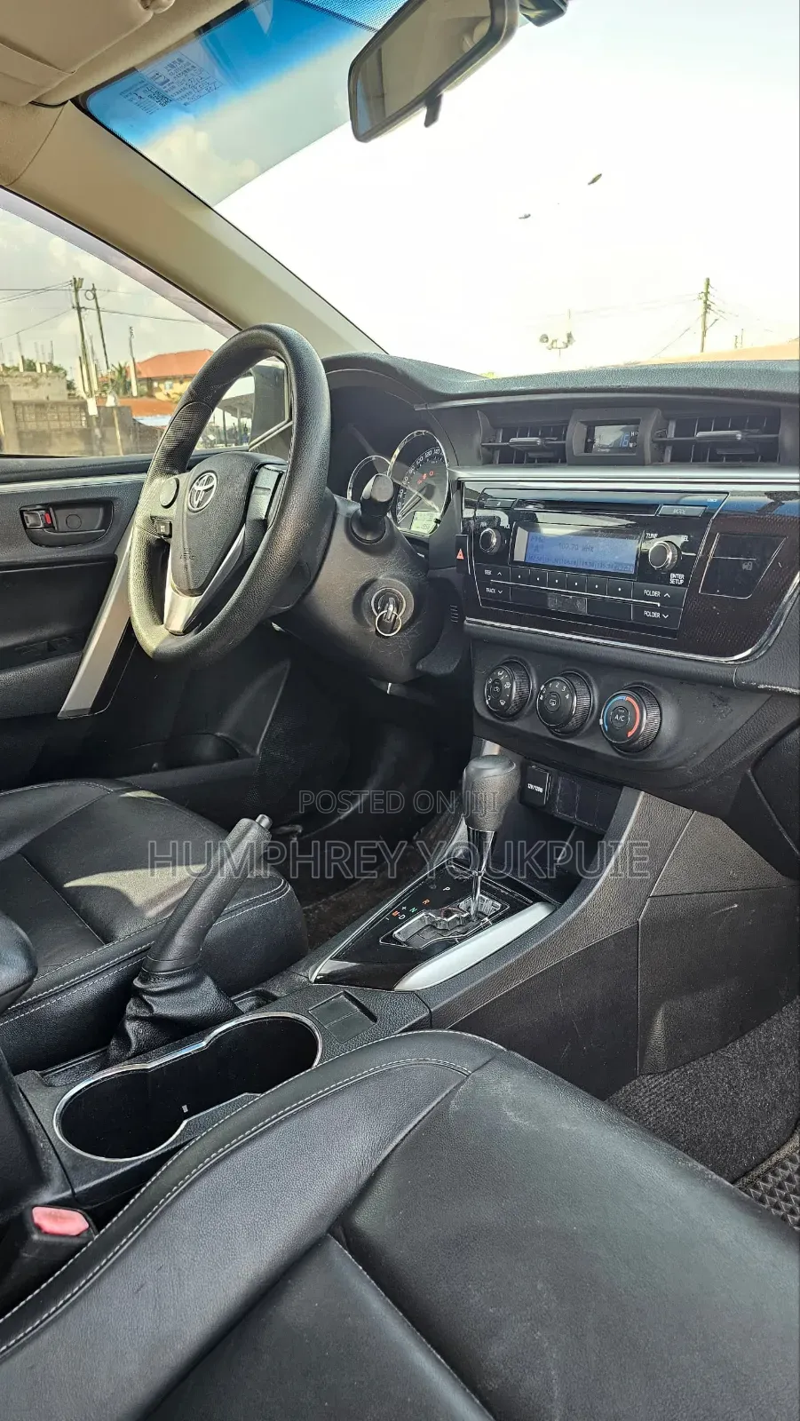 Toyota Corolla Altis 2016 Silver