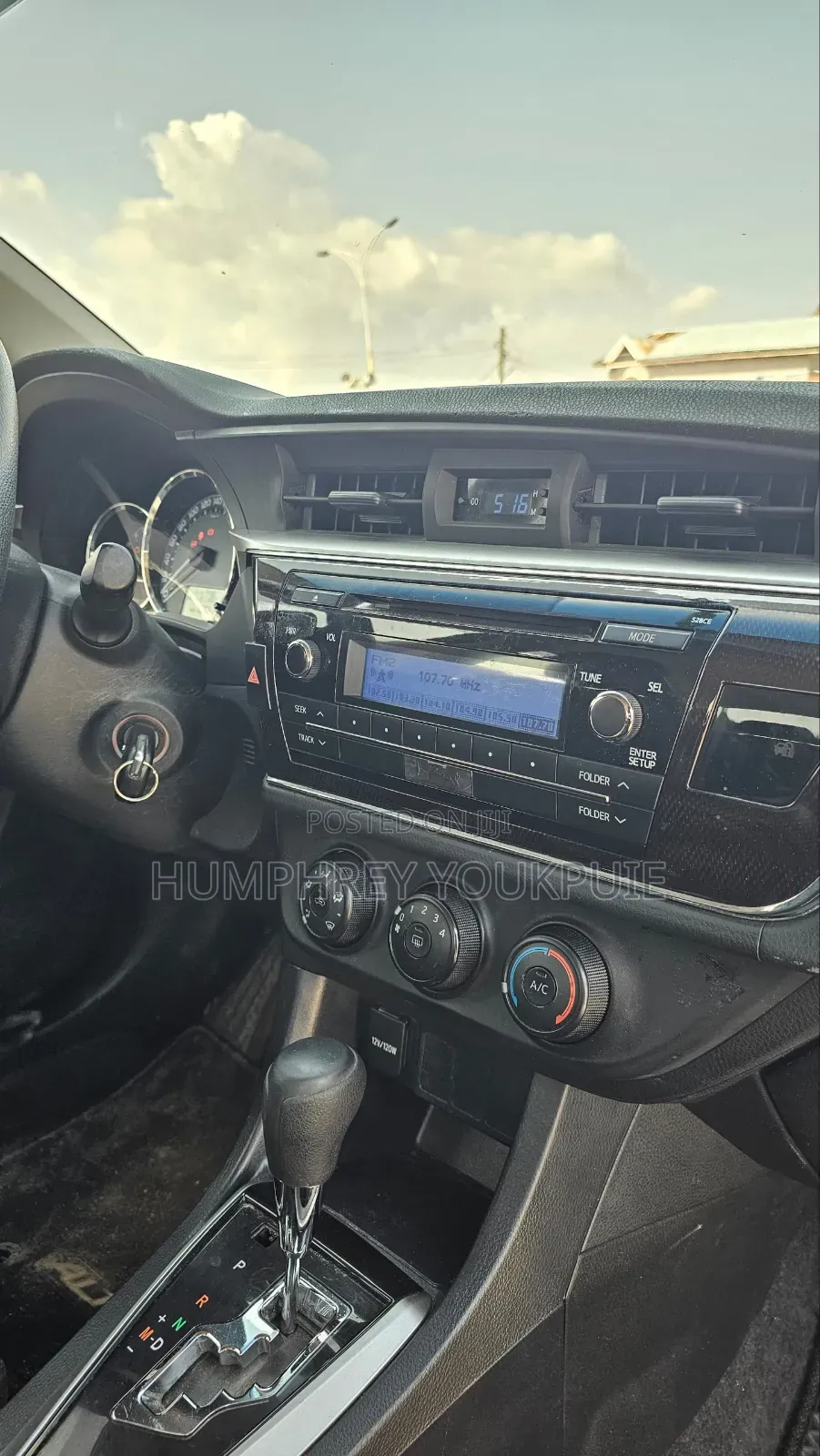 Toyota Corolla Altis 2016 Silver