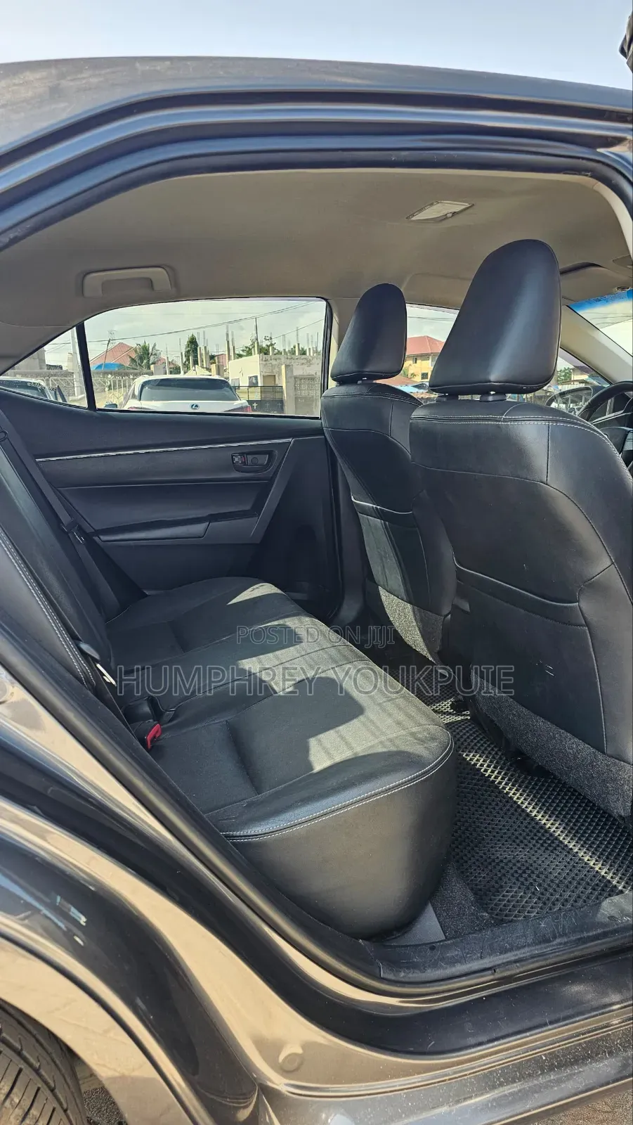 Toyota Corolla Altis 2016 Silver