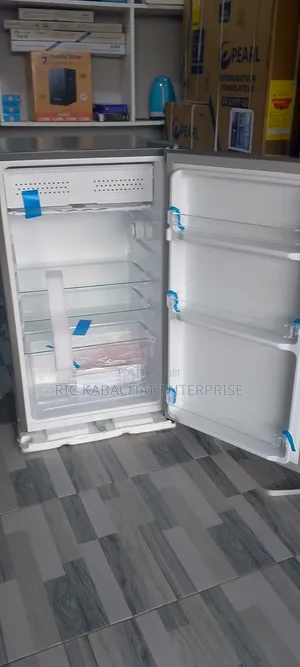 Roch Table Top Single Door Top Freezer