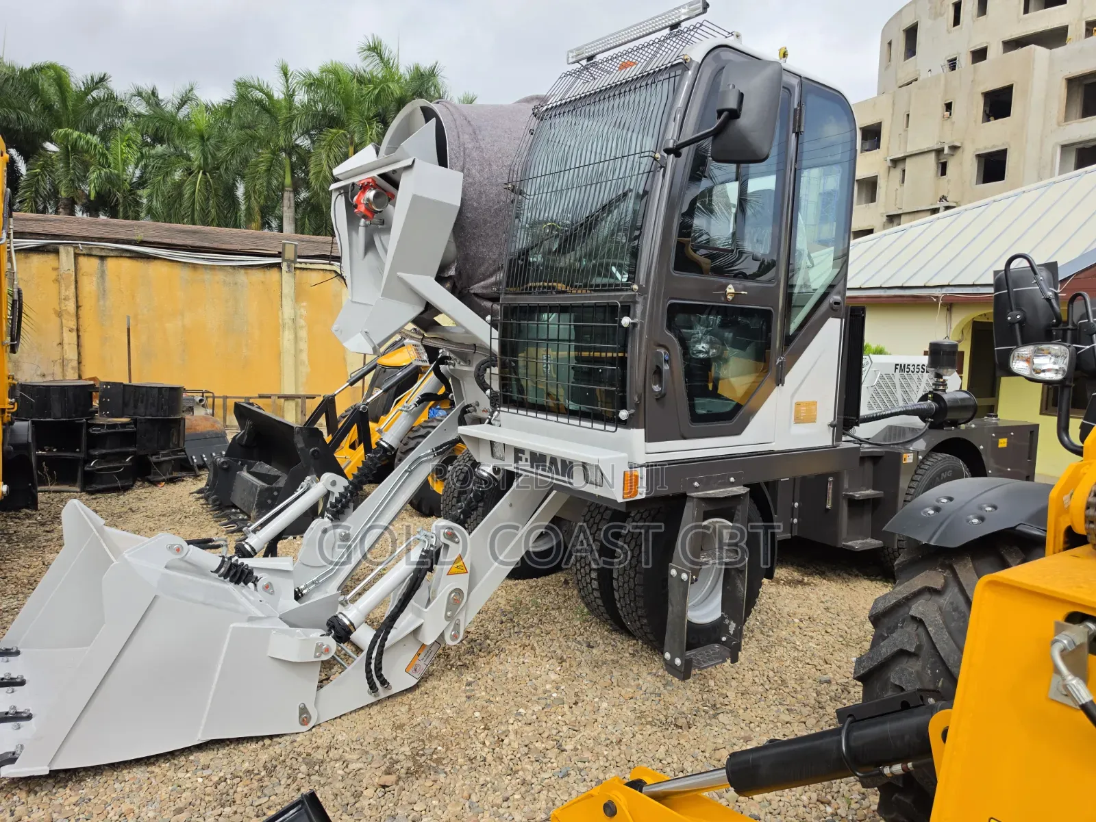 Concrete Mixer Self Load 3.5 F Man 2025
