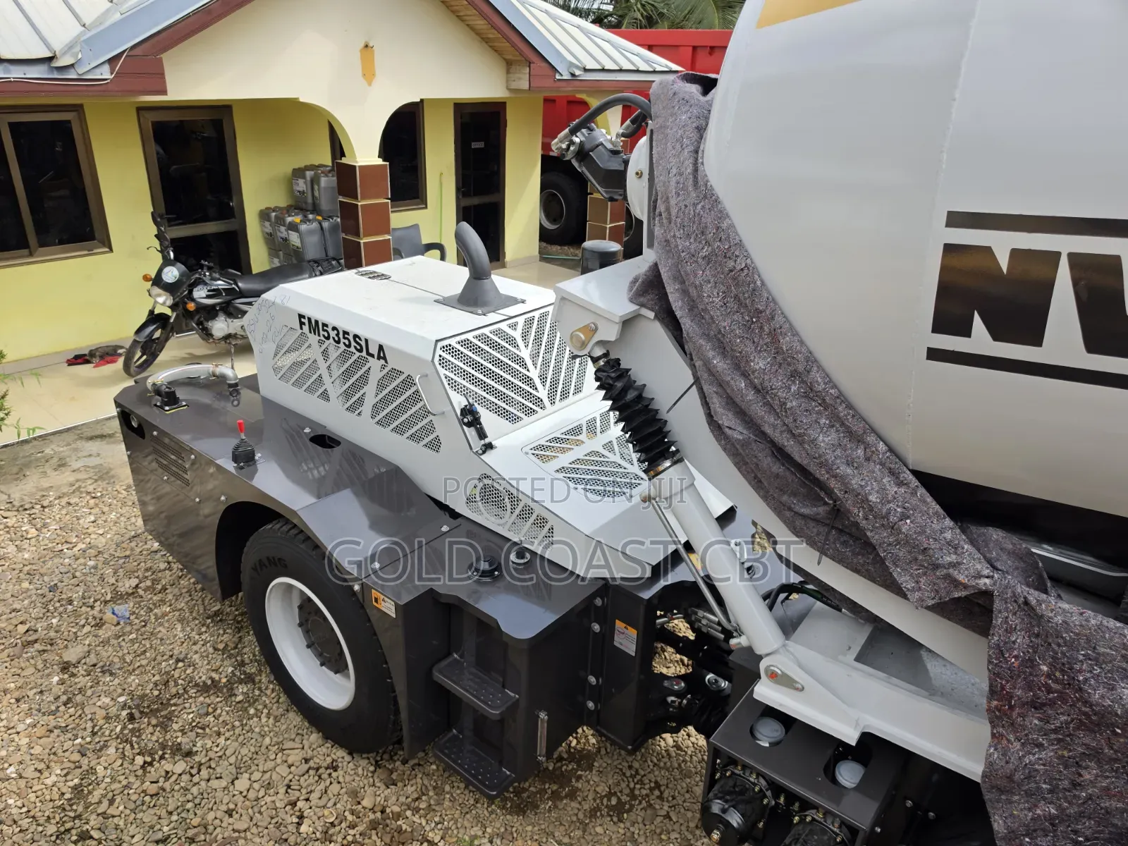 Concrete Mixer Self Load 3.5 F Man 2025