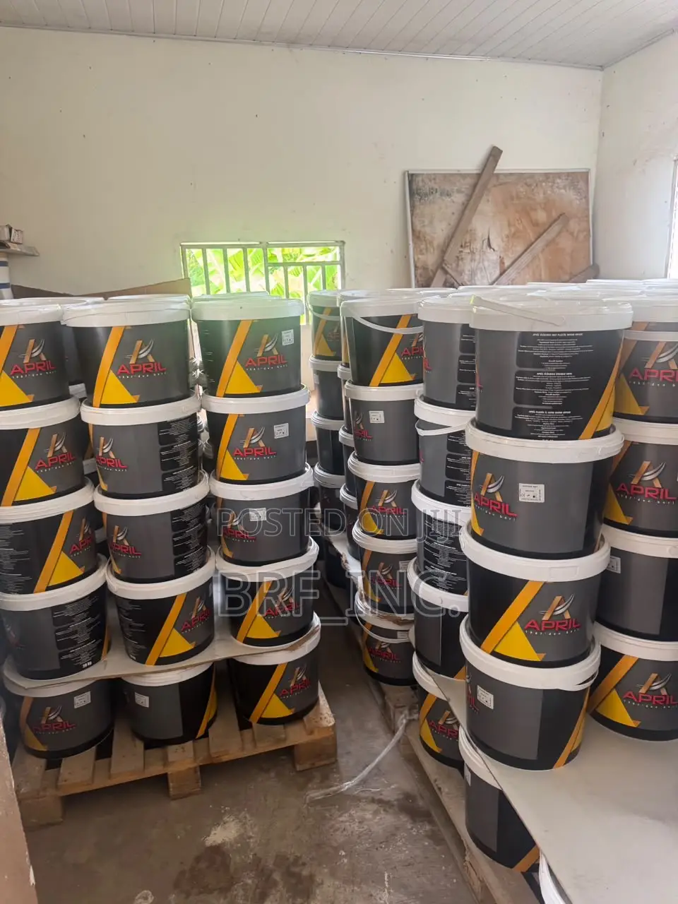 Foreign Paints in Bulk Supplies