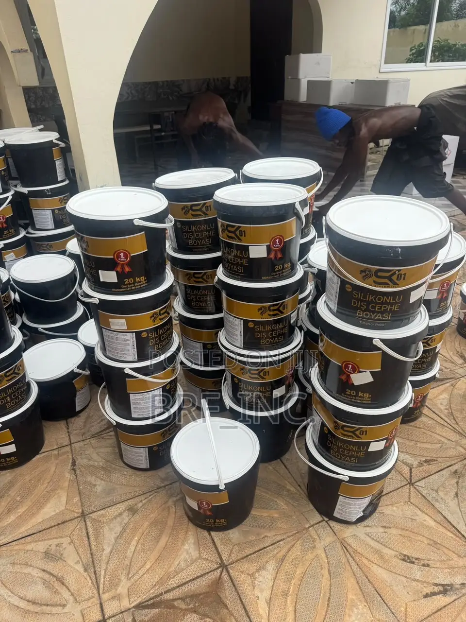 Foreign Paints in Bulk Supplies