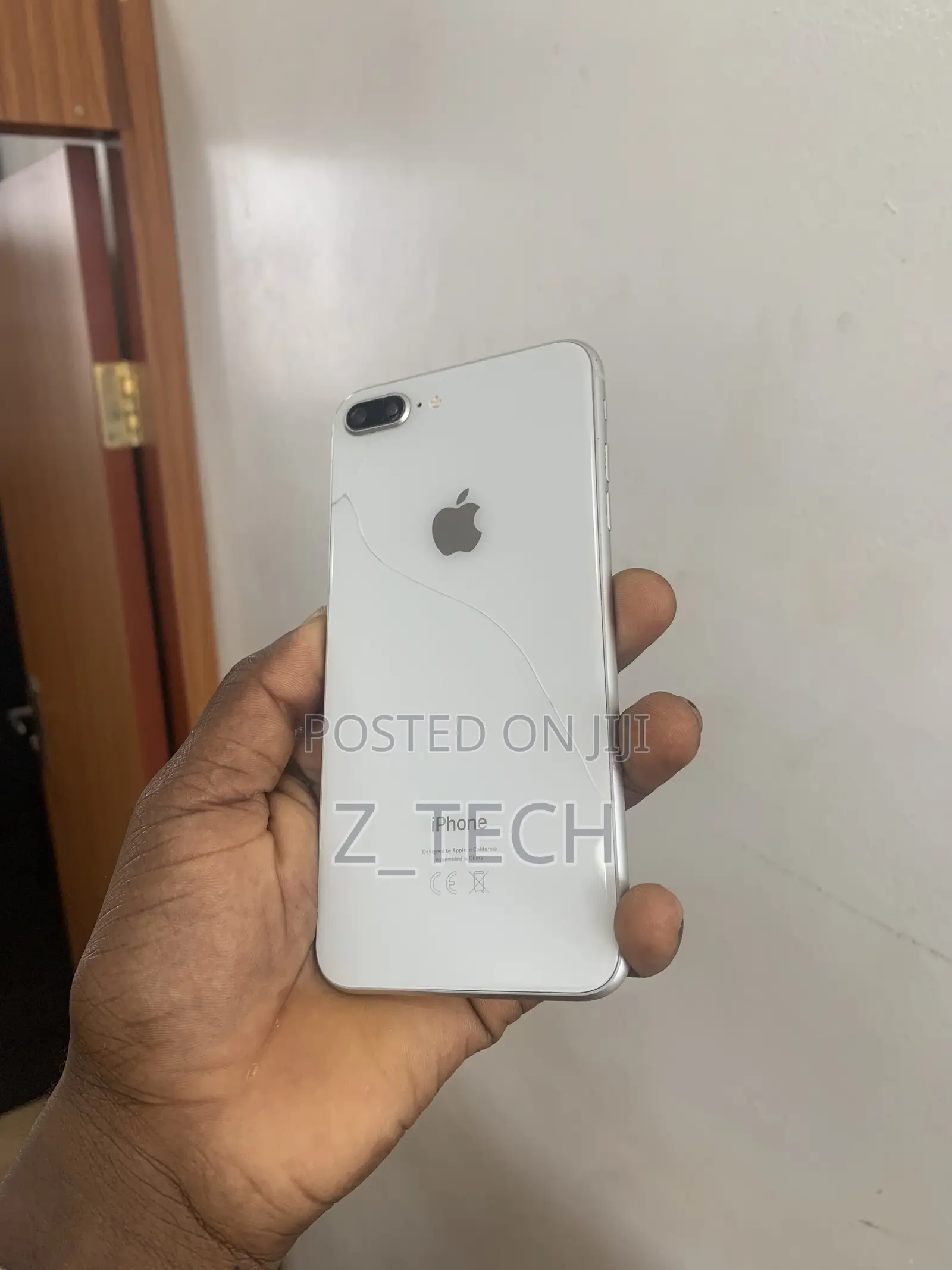 Apple iPhone 8 Plus 64 GB White