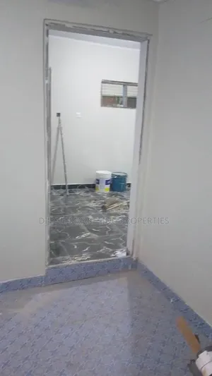 2bdrm Apartment in Kfc, Peace Clinic Area for rent