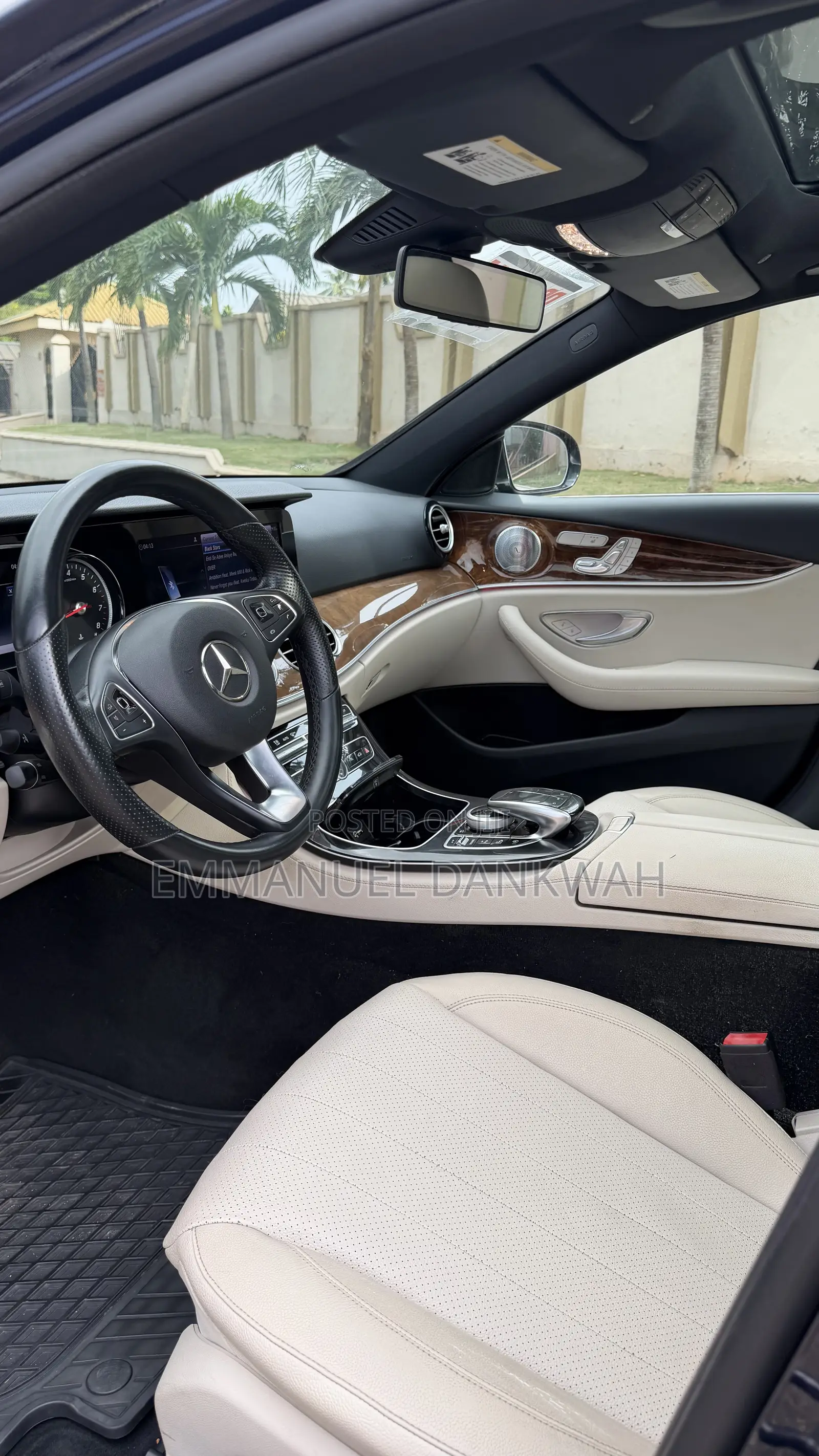 Mercedes-Benz E300 2018 Blue