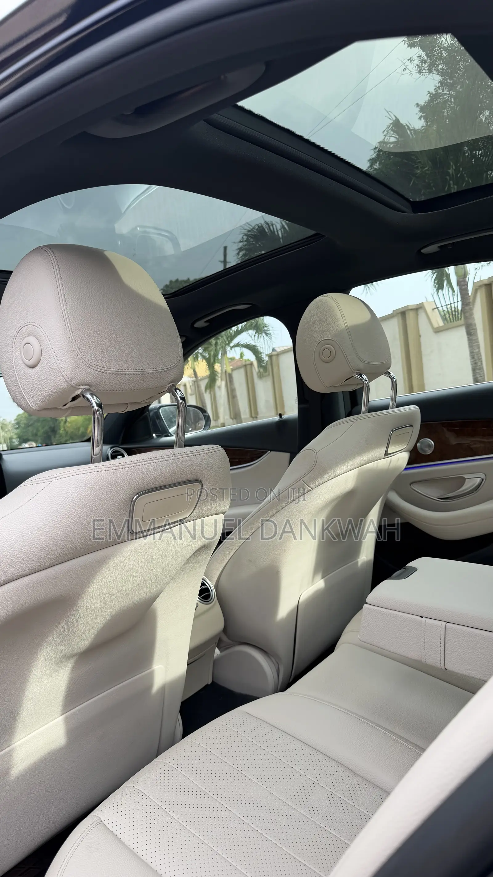 Mercedes-Benz E300 2018 Blue