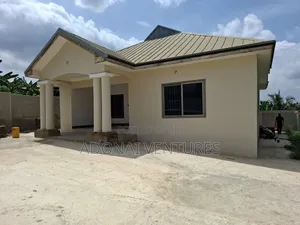 3bdrm House in Sokoban  Aboabo, Kumasi Metropolitan for rent