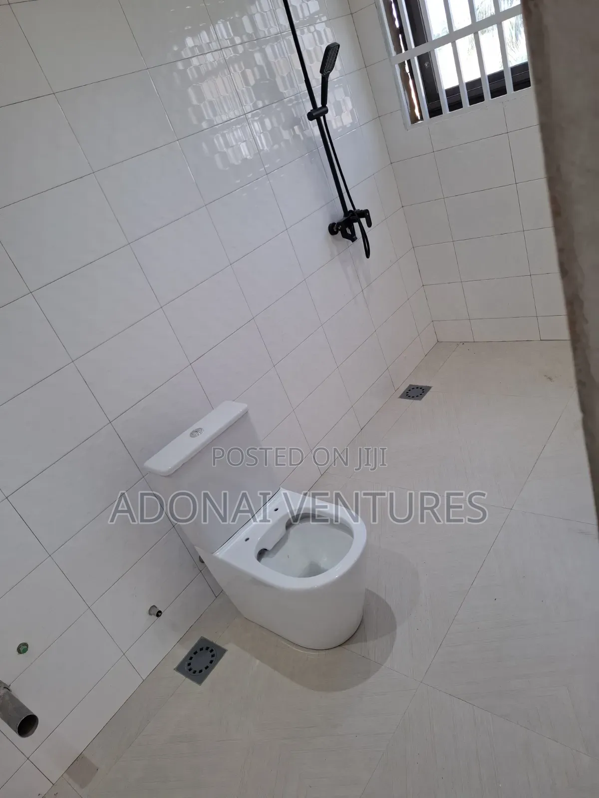 3bdrm House in Sokoban  Aboabo, Kumasi Metropolitan for rent