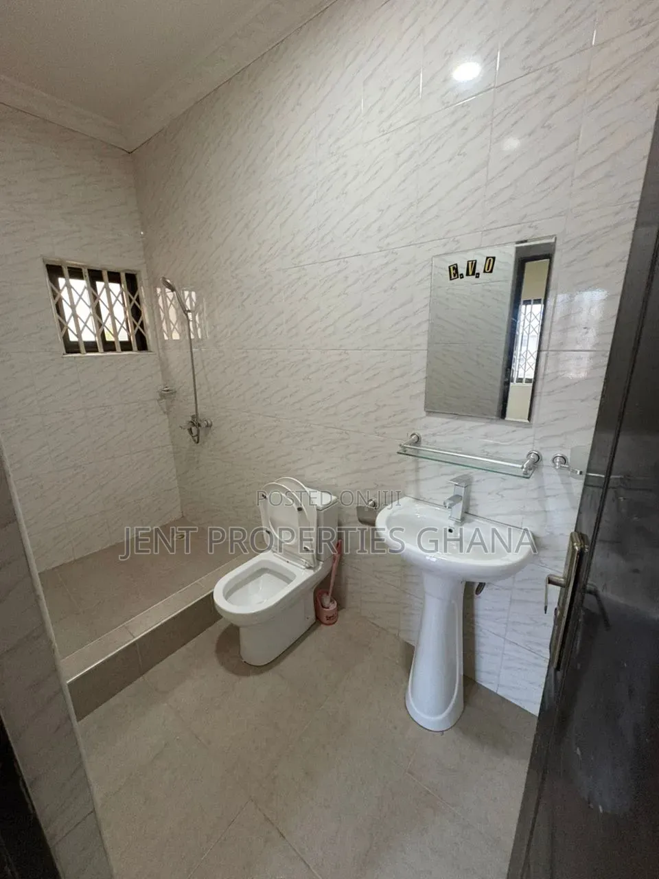 5bdrm House in Manhean for sale