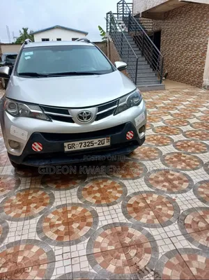 Toyota RAV4 2015 Silver