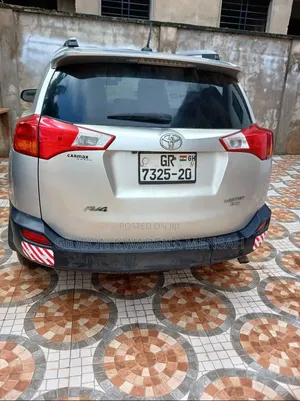 Toyota RAV4 2015 Silver