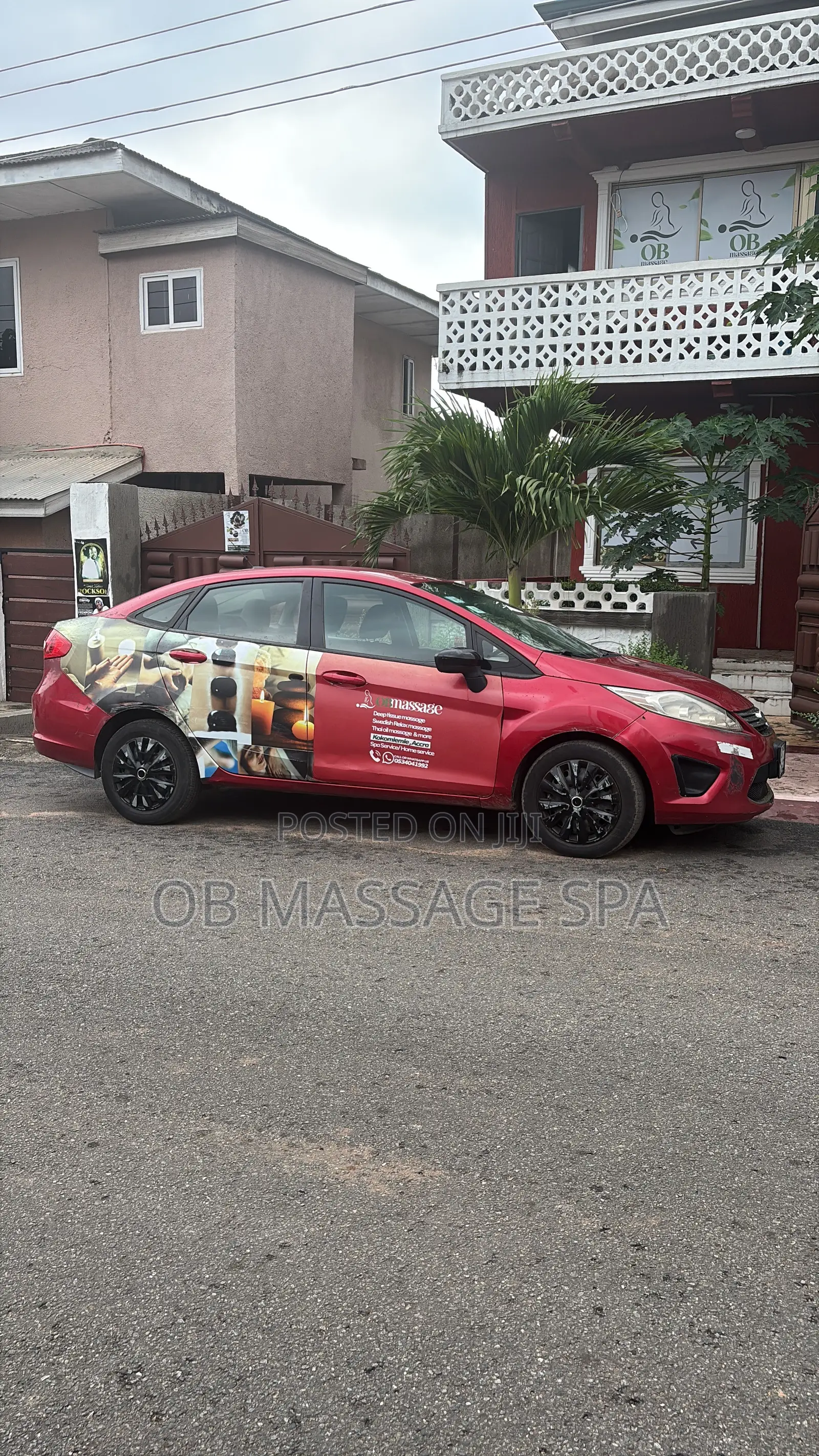 Ford Fiesta Titanium Sedan 2013 Red
