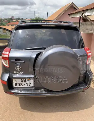 Toyota RAV4 4x4 2009 Gray