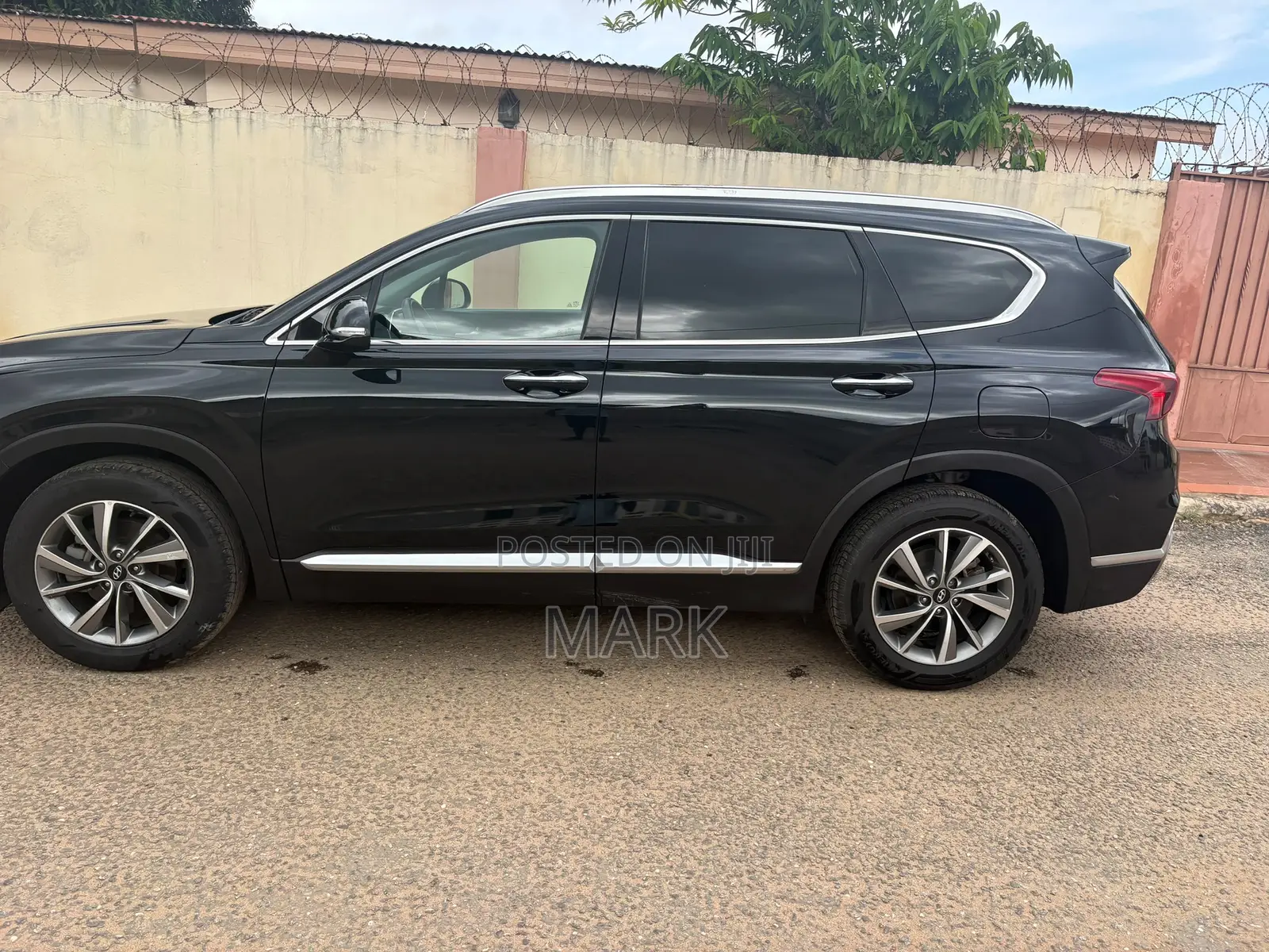 Hyundai Santa Fe Limited 2.4 AWD 2020 Black