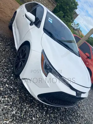 Toyota Corolla LE 2022 White