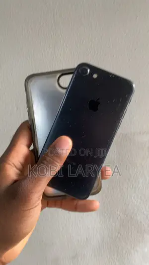Apple iPhone 7 128 GB Black