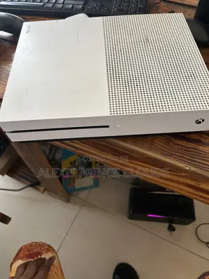 Xbox One S With 4 Games Available