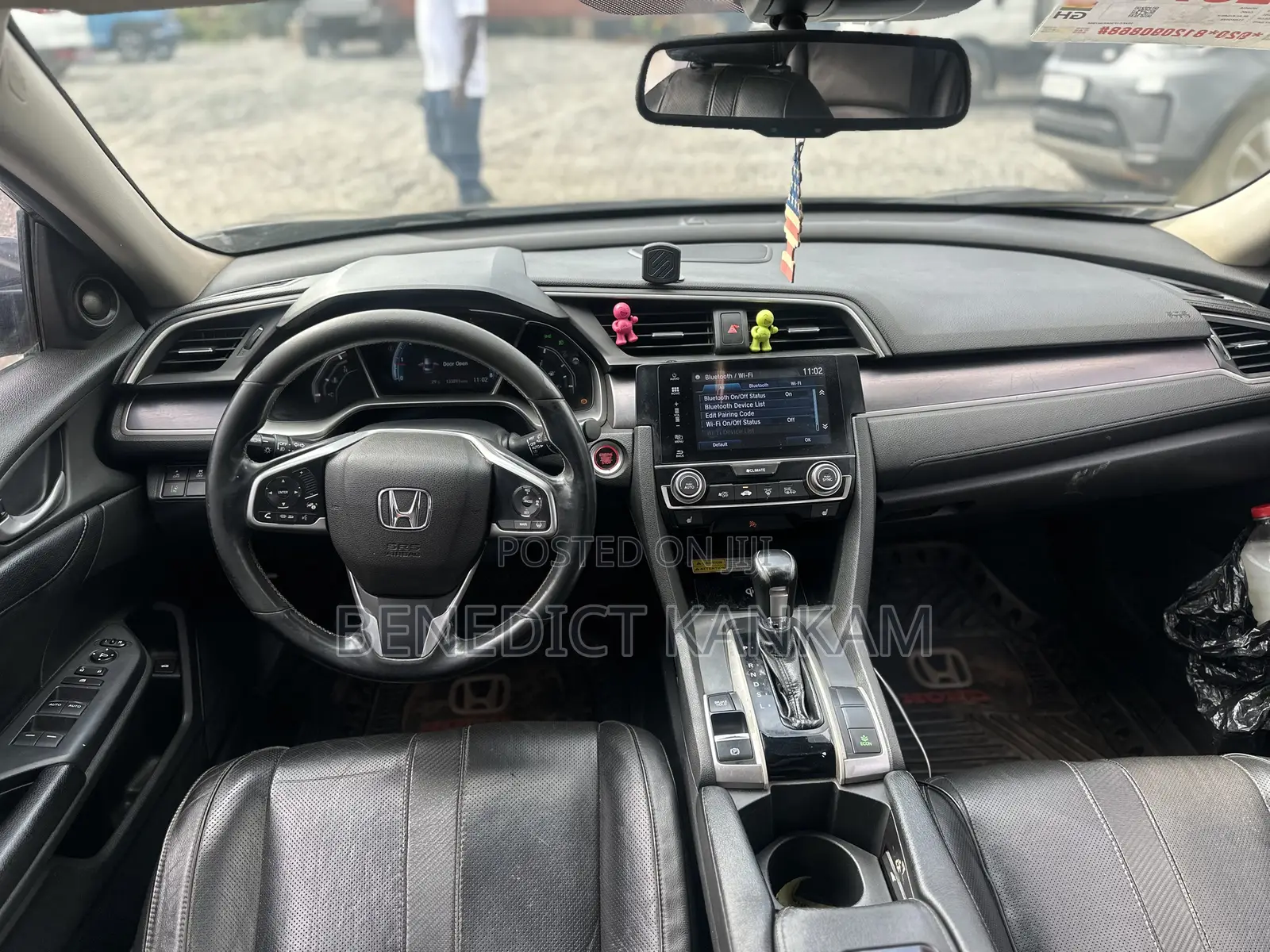 Honda Civic Touring 4dr Sedan (1.5L 4cyl) 2017 Gray