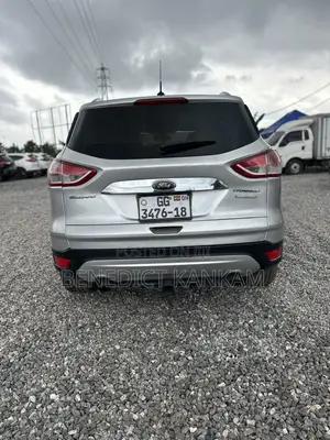 Ford Escape Titanium 4dr SUV AWD (1.6L 4cyl Turbo 6A) 2015 Gray