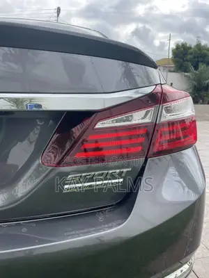 Honda Accord Sport SE 4dr Sedan FWD (2.4L 4cyl 2A) 2017 Gray