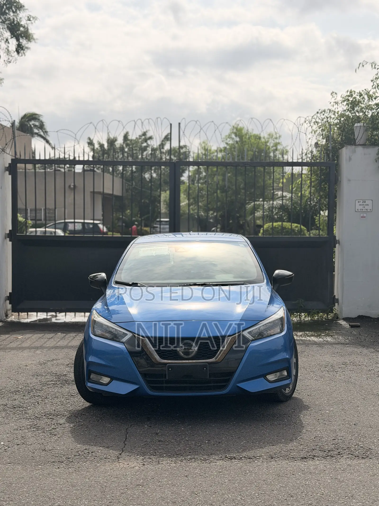 Nissan Versa 1.6 SR 2020 Blue