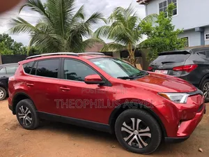 Toyota RAV4 2017 Red
