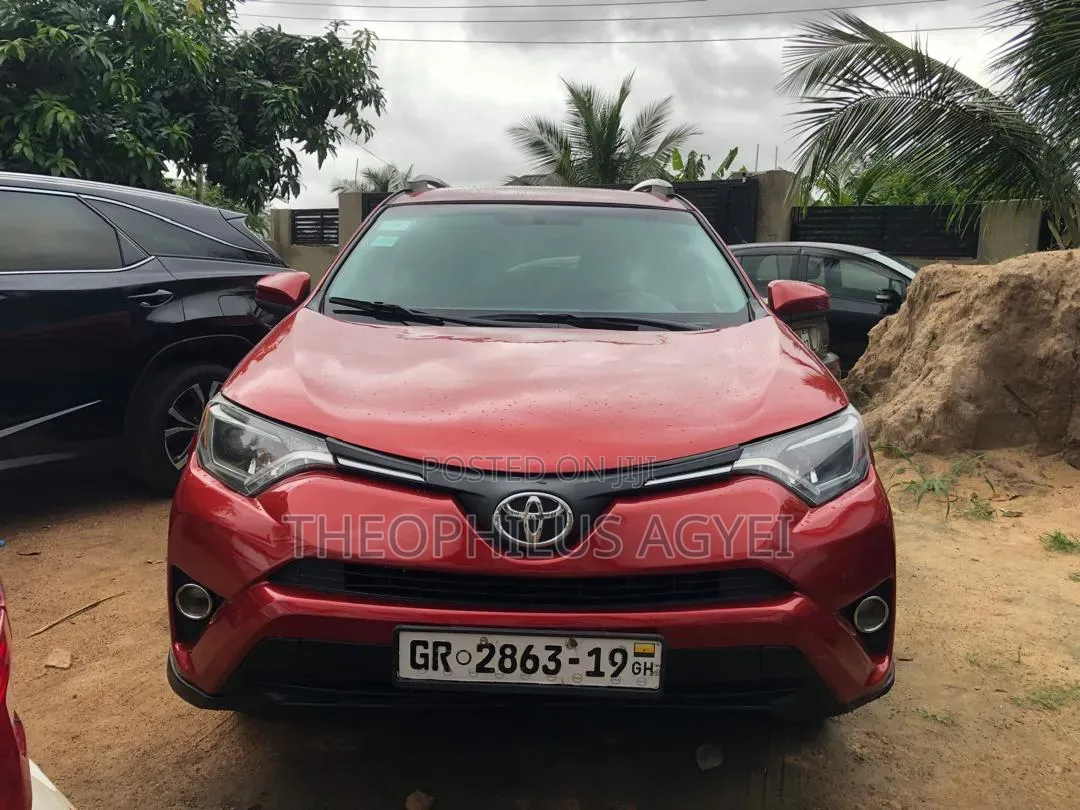 Toyota RAV4 2017 Red