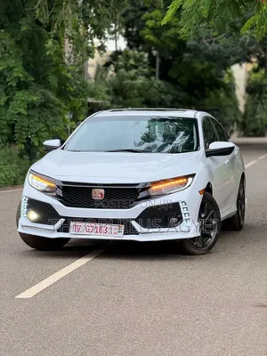 Honda Civic 2018 White