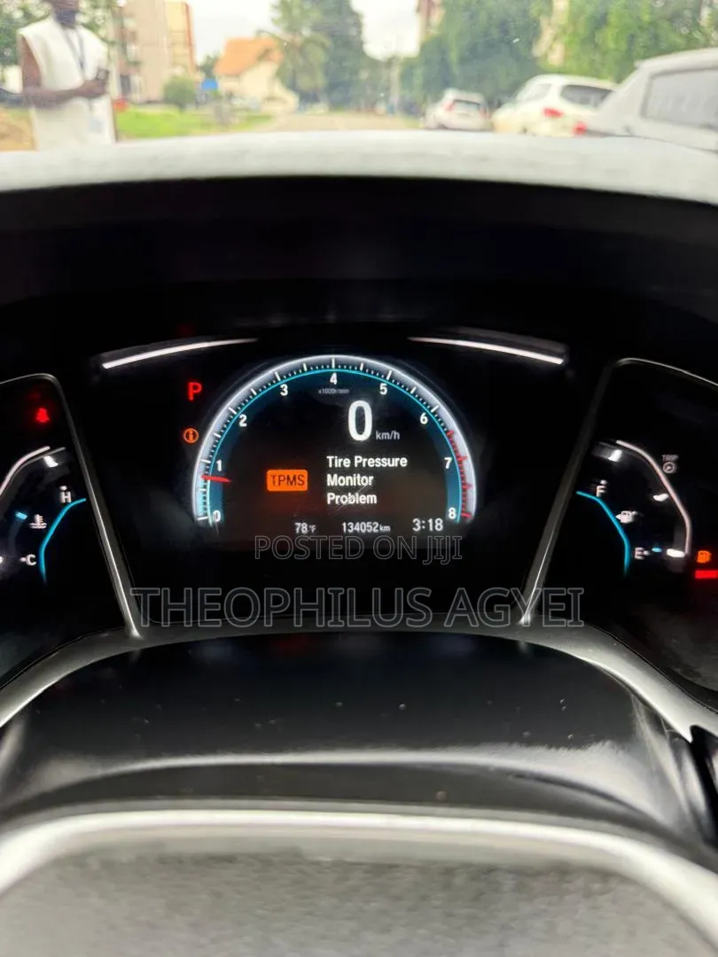 Honda Civic 2018 White