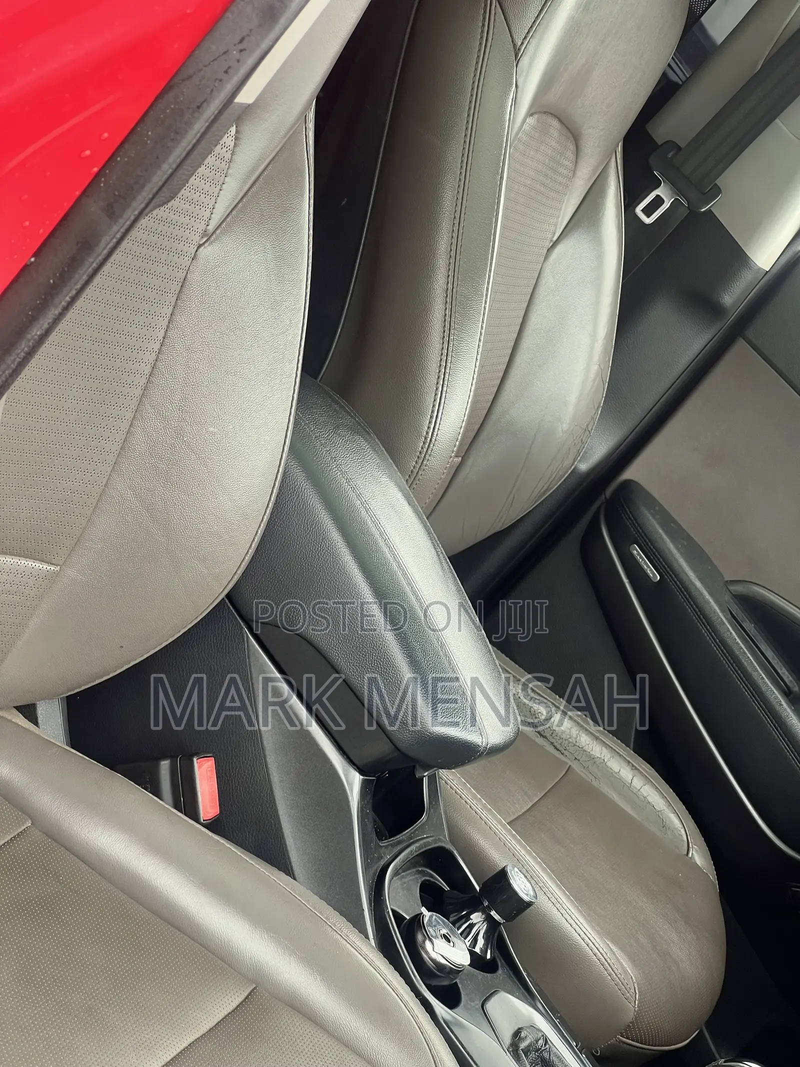 Hyundai Santa Fe 2013 Red
