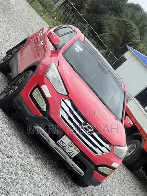 Hyundai Santa Fe 2013 Red
