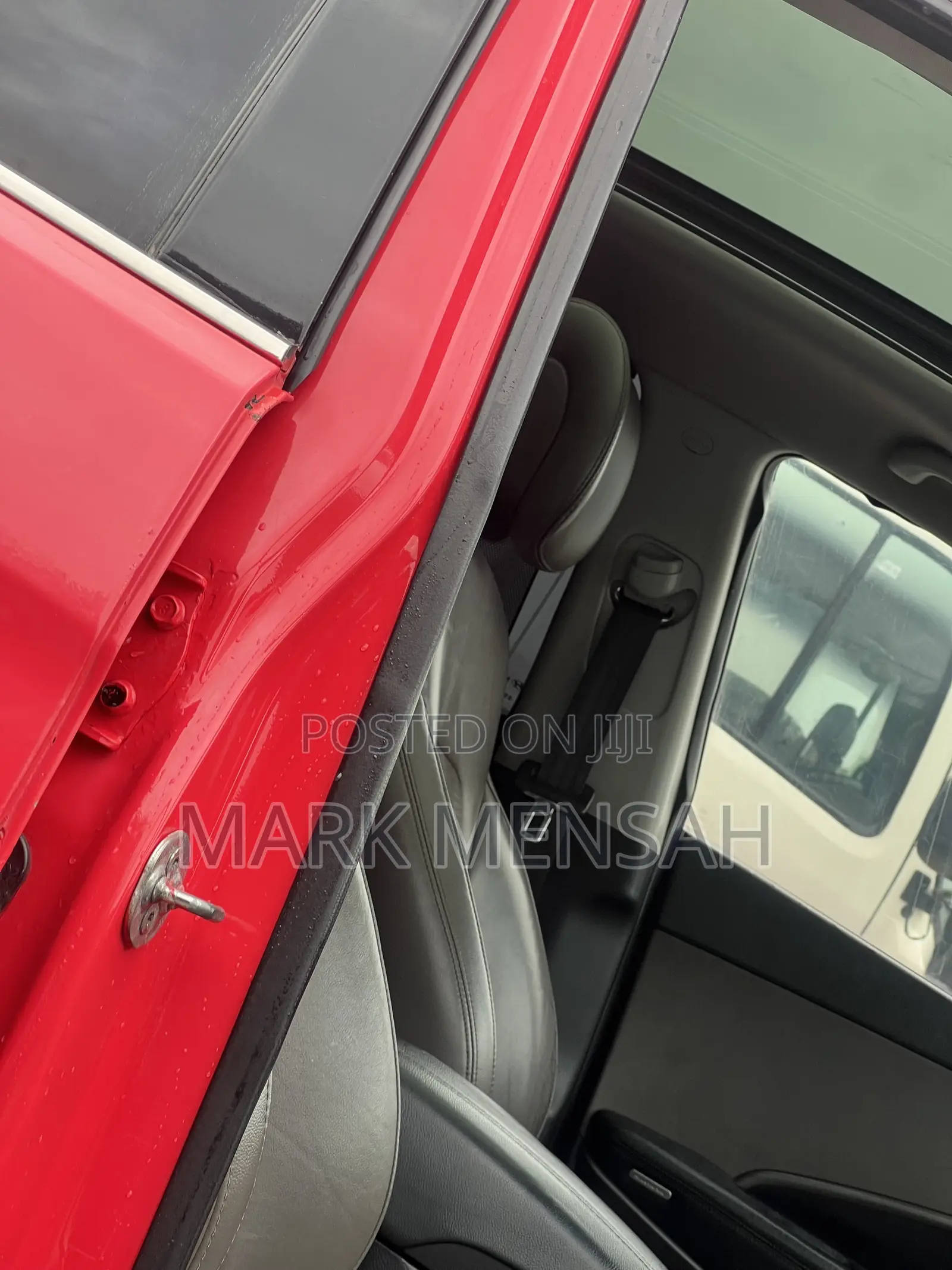 Hyundai Santa Fe 2013 Red