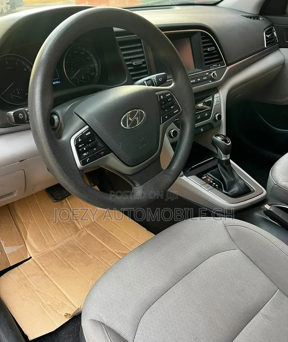 Hyundai Elantra 2017 Blue
