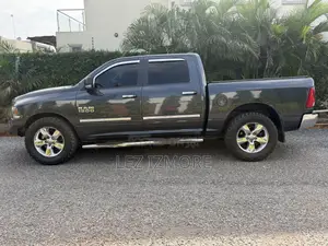 Dodge RAM 1500 3.6 Petrol AWD 2016 Gray