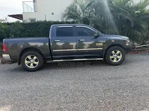 Dodge RAM 1500 3.6 Petrol AWD 2016 Gray