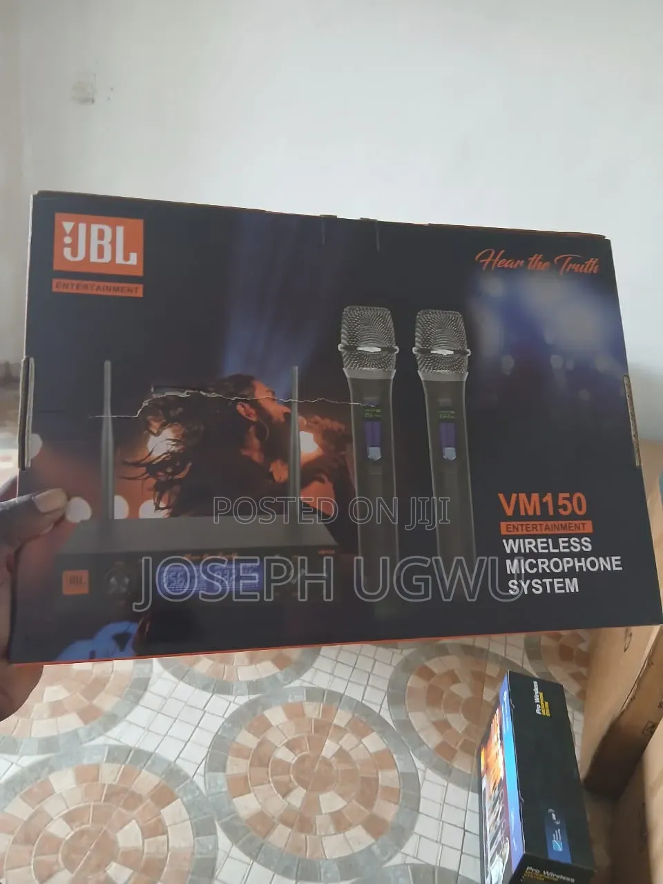 Best Quality Microphone and Quality Chargers