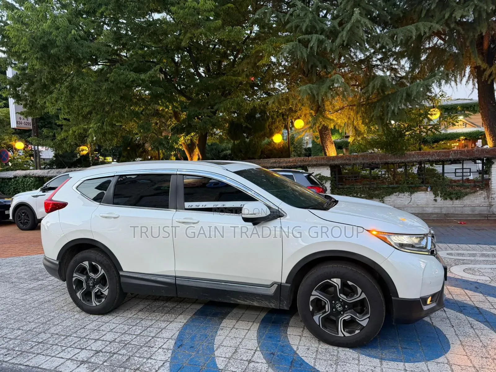 Honda CR-V 2017 White