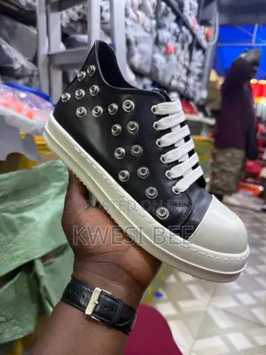 Kb Sneakers